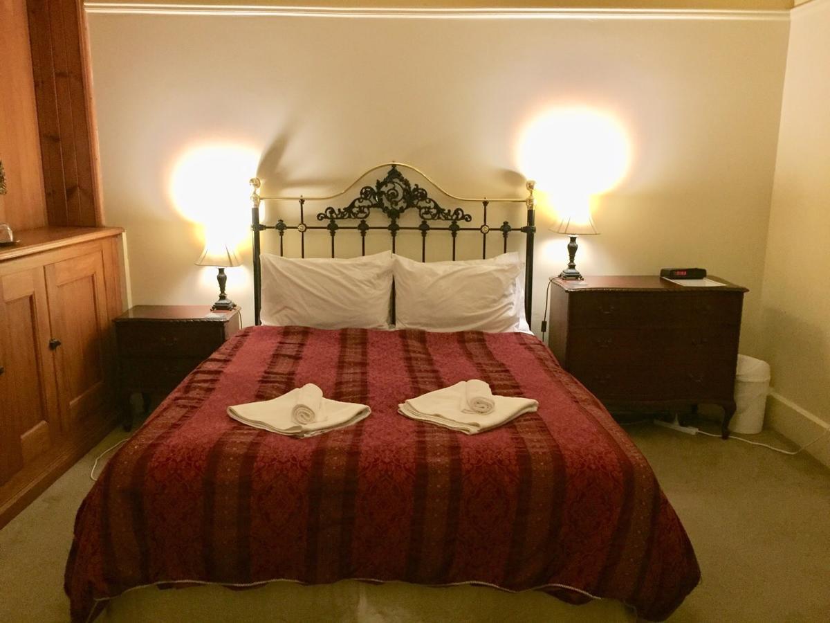 Albatross Inn Bed & Breakfast Dunedin Eksteriør billede